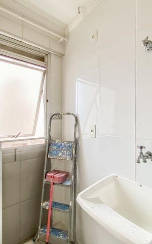 Apartamento à venda com 47m², 2 quartos e 1 vaga Apartamento à venda com 47m², 2 quartos e 1 vagaÁrea de Serviço