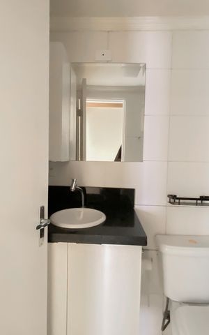Apartamento à venda com 47m², 2 quartos e 1 vaga Apartamento à venda com 47m², 2 quartos e 1 vagaBanheiro