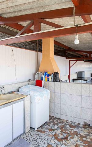 Casa à venda com 272m², 3 quartos e 2 vagasÁrea de Serviço