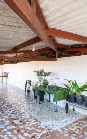 Casa à venda com 272m², 3 quartos e 2 vagasSacada