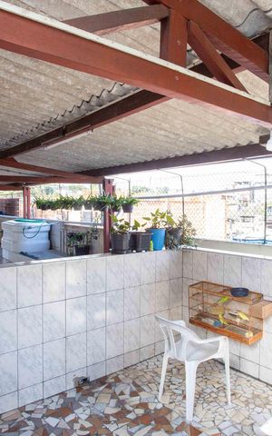 Casa à venda com 272m², 3 quartos e 2 vagasÁrea de Serviço