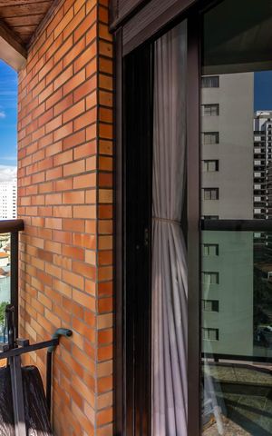 Apartamento à venda com 300m², 4 quartos e 5 vagasVaranda da Suíte 1