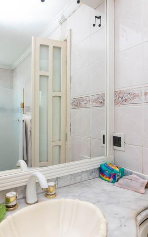 Apartamento à venda com 300m², 4 quartos e 5 vagasBanheiro da Suíte 4