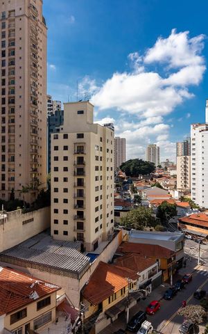 Apartamento à venda com 300m², 4 quartos e 5 vagasVaranda da Suíte 1 - Vista