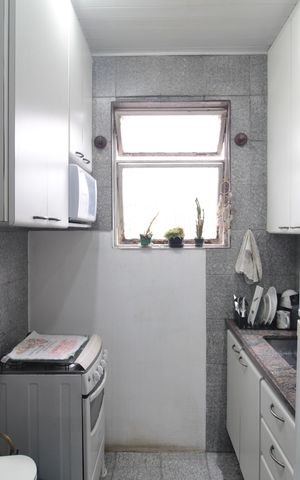 Apartamento à venda com 58m², 2 quartos e 1 vagaCozinha e Área de Serviço