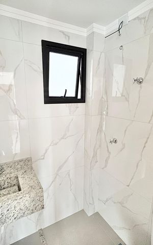 Apartamento à venda com 48m², 2 quartos e sem vaga Apartamento à venda com 48m², 2 quartos e sem vagaBanheiro