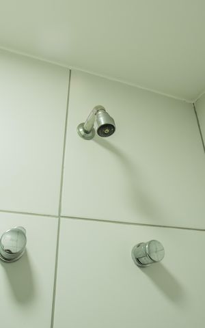 Apartamento à venda com 50m², 2 quartos e 1 vaga Apartamento à venda com 50m², 2 quartos e 1 vagaBanheiro