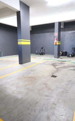 Apartamento para alugar com 100m², 3 quartos e 2 vagasÁrea comum - Lava Jato
