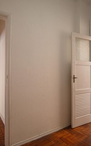 Apartamento à venda com 95m², 4 quartos e sem vaga Apartamento à venda com 95m², 4 quartos e sem vagaQuarto Revertido