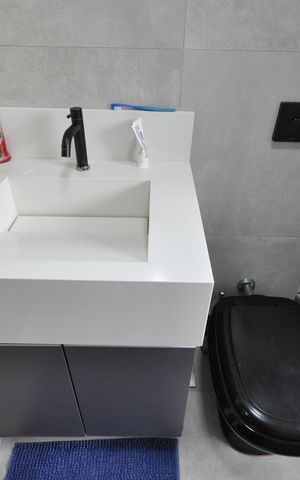 Apartamento para alugar com 67m², 2 quartos e sem vagaBanheiro