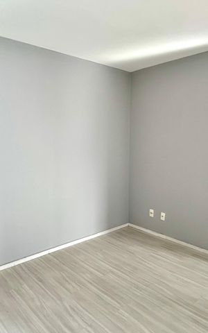 Apartamento à venda com 67m², 2 quartos e 1 vaga Apartamento à venda com 67m², 2 quartos e 1 vagaSala