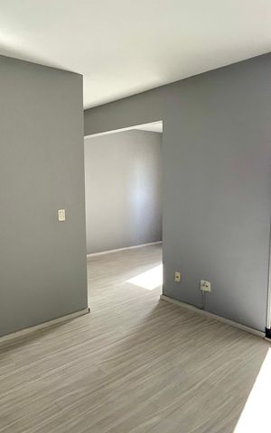 Apartamento à venda com 67m², 2 quartos e 1 vaga Apartamento à venda com 67m², 2 quartos e 1 vagaSala
