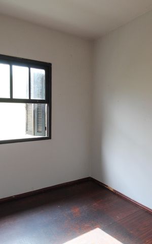 Casa à venda com 233m², 4 quartos e 2 vagas Casa à venda com 233m², 4 quartos e 2 vagasSala 2