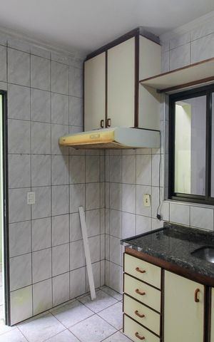 Casa à venda com 233m², 4 quartos e 2 vagas Casa à venda com 233m², 4 quartos e 2 vagasCozinha