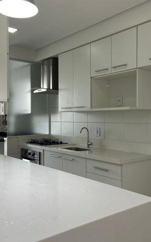 Apartamento à venda com 82m², 3 quartos e 2 vagas Apartamento à venda com 82m², 3 quartos e 2 vagasCozinha