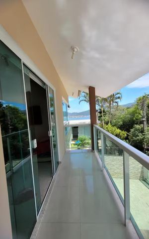 Casa para alugar com 146m², 2 quartos e 2 vagas Casa para alugar com 146m², 2 quartos e 2 vagasVaranda