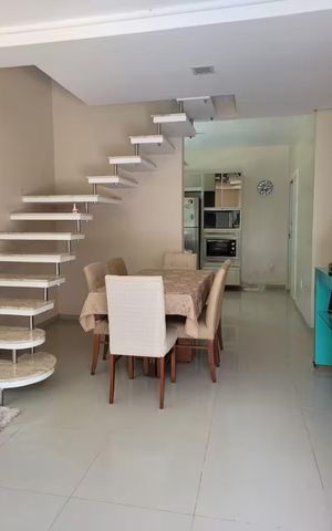 Casa para alugar com 146m², 2 quartos e 2 vagas Casa para alugar com 146m², 2 quartos e 2 vagasSala