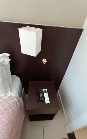 Studio para alugar com 38m², 1 quarto e sem vaga Studio para alugar com 38m², 1 quarto e sem vagaControles