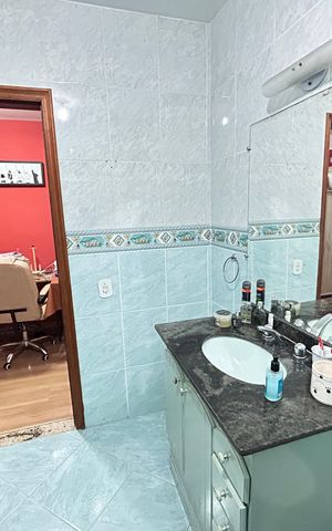 Casa à venda com 493m², 6 quartos e 8 vagasBanheiro da Suíte