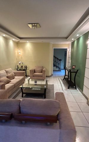 Casa à venda com 493m², 6 quartos e 8 vagasSala 1