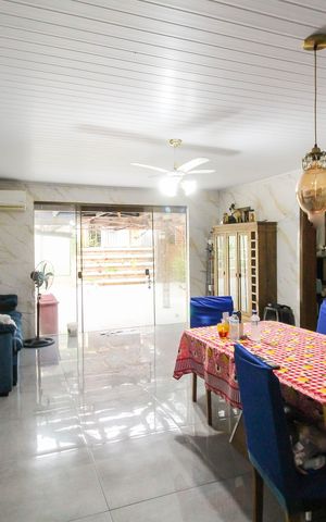 Casa à venda com 300m², 2 quartos e 3 vagas Casa à venda com 300m², 2 quartos e 3 vagasÁrea gourmet