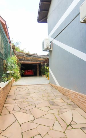 Casa à venda com 300m², 2 quartos e 3 vagas