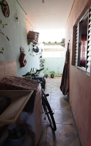 Casa à venda com 186m², 4 quartos e 2 vagasÁrea de Serviço