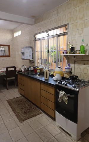 Casa à venda com 186m², 4 quartos e 2 vagasCozinha