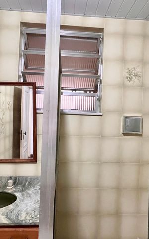 Apartamento para alugar com 138m², 3 quartos e sem vaga Apartamento para alugar com 138m², 3 quartos e sem vagaBanheiro social