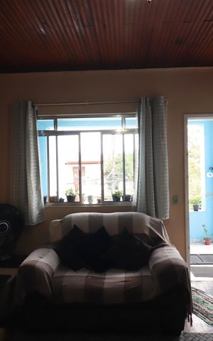 Casa à venda com 250m², 3 quartos e sem vagaSala 