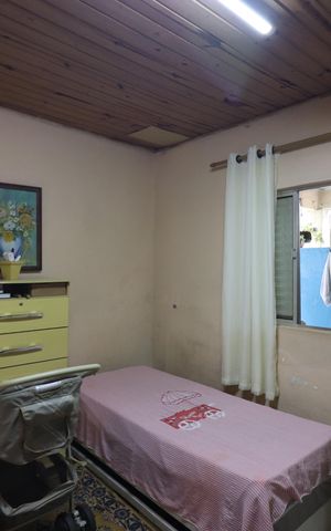 Casa à venda com 250m², 3 quartos e sem vagaQuarto 2