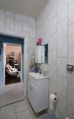 Casa à venda com 250m², 3 quartos e sem vagaBanheiro Social