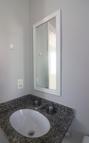 Apartamento à venda com 59m², 2 quartos e 1 vagaQuarto 1 - Suíte Banheiro 
