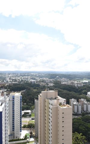 Apartamento à venda com 406m², 4 quartos e 4 vagasVista da Sacada da Suíte 2