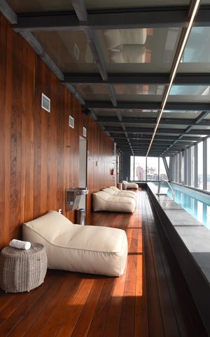 Apartamento à venda com 406m², 4 quartos e 4 vagasÁrea comum - Piscina