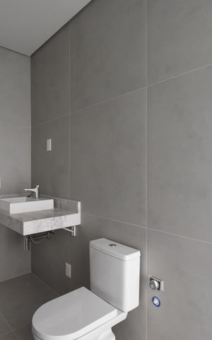 Apartamento à venda com 406m², 4 quartos e 4 vagasBanheiro da Suíte 4