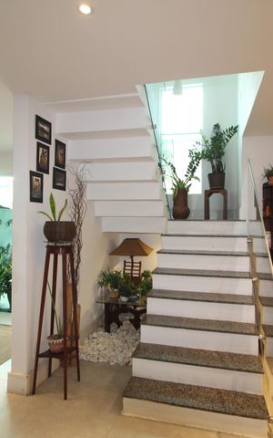 Casa à venda com 360m², 4 quartos e 2 vagasSala