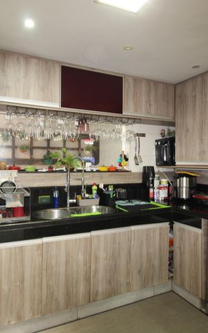 Casa à venda com 360m², 4 quartos e 2 vagasCozinha