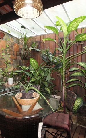 Casa à venda com 360m², 4 quartos e 2 vagasSala