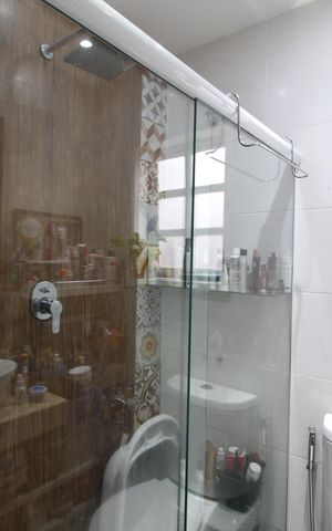 Casa à venda com 360m², 4 quartos e 2 vagasQuarto 4 - Suíte