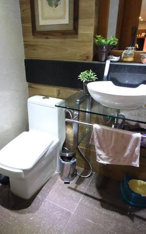 Casa à venda com 360m², 4 quartos e 2 vagasLavabo