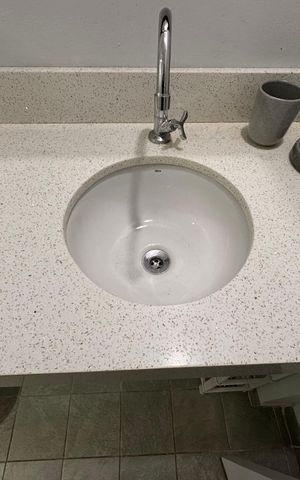Apartamento à venda com 50m², 1 quarto e 1 vaga Apartamento à venda com 50m², 1 quarto e 1 vagaBanheiro Social