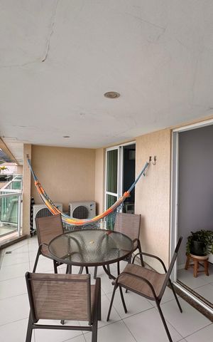 Apartamento à venda com 50m², 1 quarto e 1 vaga Apartamento à venda com 50m², 1 quarto e 1 vagaVaranda