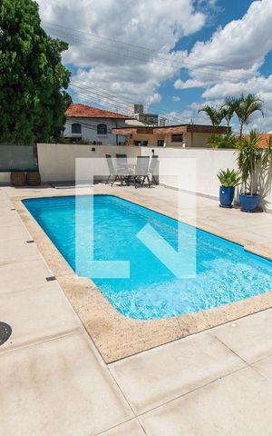 Apartamento à venda com 57m², 2 quartos e sem vaga Apartamento à venda com 57m², 2 quartos e sem vagaPiscina