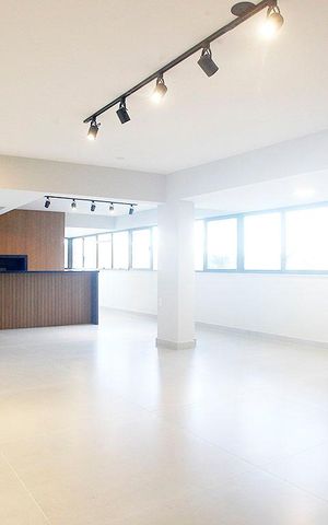 Apartamento à venda com 232m², 3 quartos e 2 vagasSala