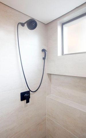 Apartamento à venda com 232m², 3 quartos e 2 vagasBanheiro 1 Quarto Suíte