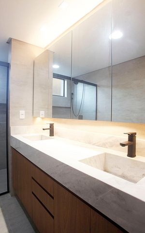 Apartamento à venda com 232m², 3 quartos e 2 vagasBanheiro 1 Quarto Suíte