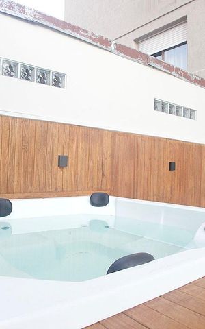 Apartamento à venda com 232m², 3 quartos e 2 vagasPátio