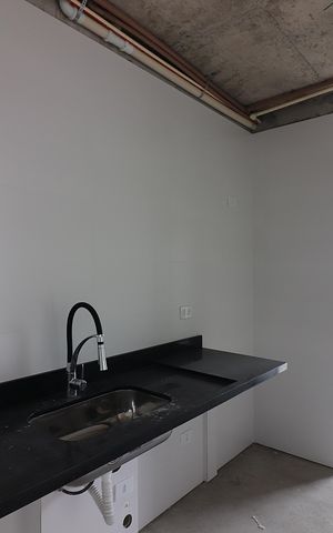 Apartamento à venda com 85m², 2 quartos e 2 vagasCozinha e Área de Serviço