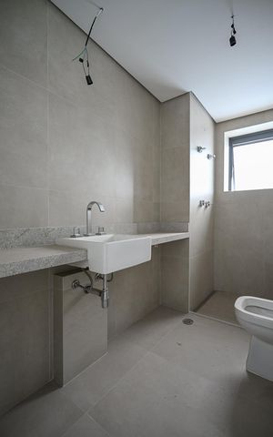 Apartamento para alugar com 140m², 3 quartos e 2 vagasBanheiro da Suíte  2